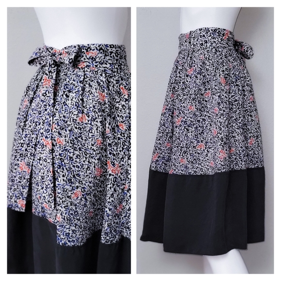 Balenciaga Silk Skirt • Floral Prairie • Bow Waist • A Line • S - Picture 2 of 3